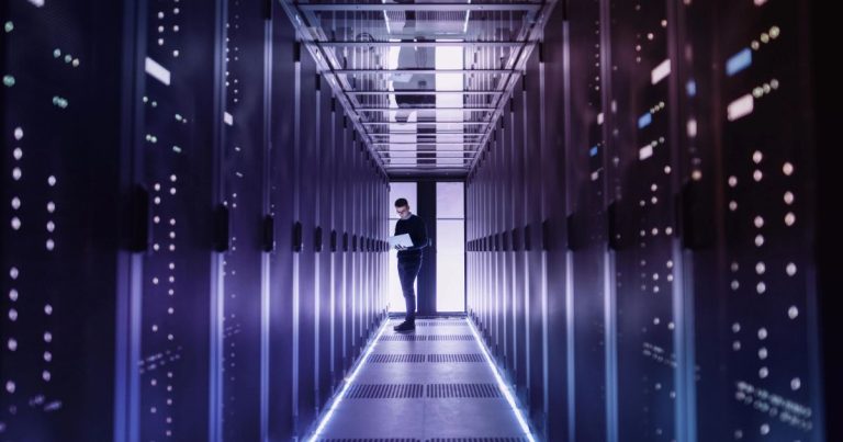 Mirae Asset Focuses on Infrastructure Suppliers Amid Indonesia’s US$13 Billion Data Center Growth