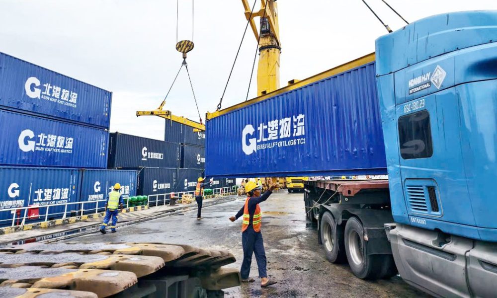 Can Tho Port Receives First Container Ship from China’s Nanning Port as Direct Trade Route Opens