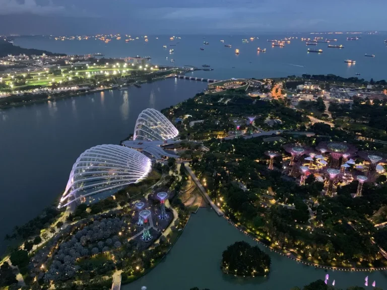 SCB EIC Projects Strong 2026 Economic Growth in Asia Amid Global Electronics Cycle and AI