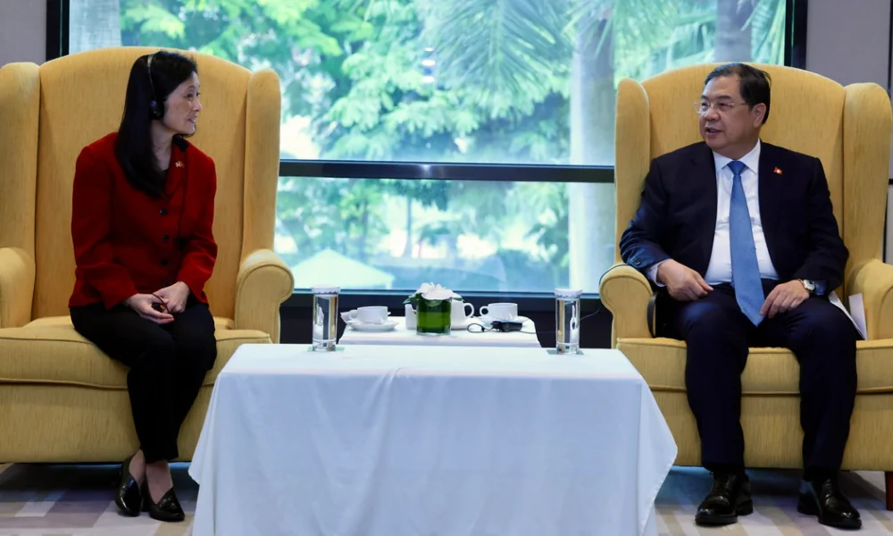 Apple, Intel, Meta Propose Expansion of High-Tech Manufacturing in Vietnam